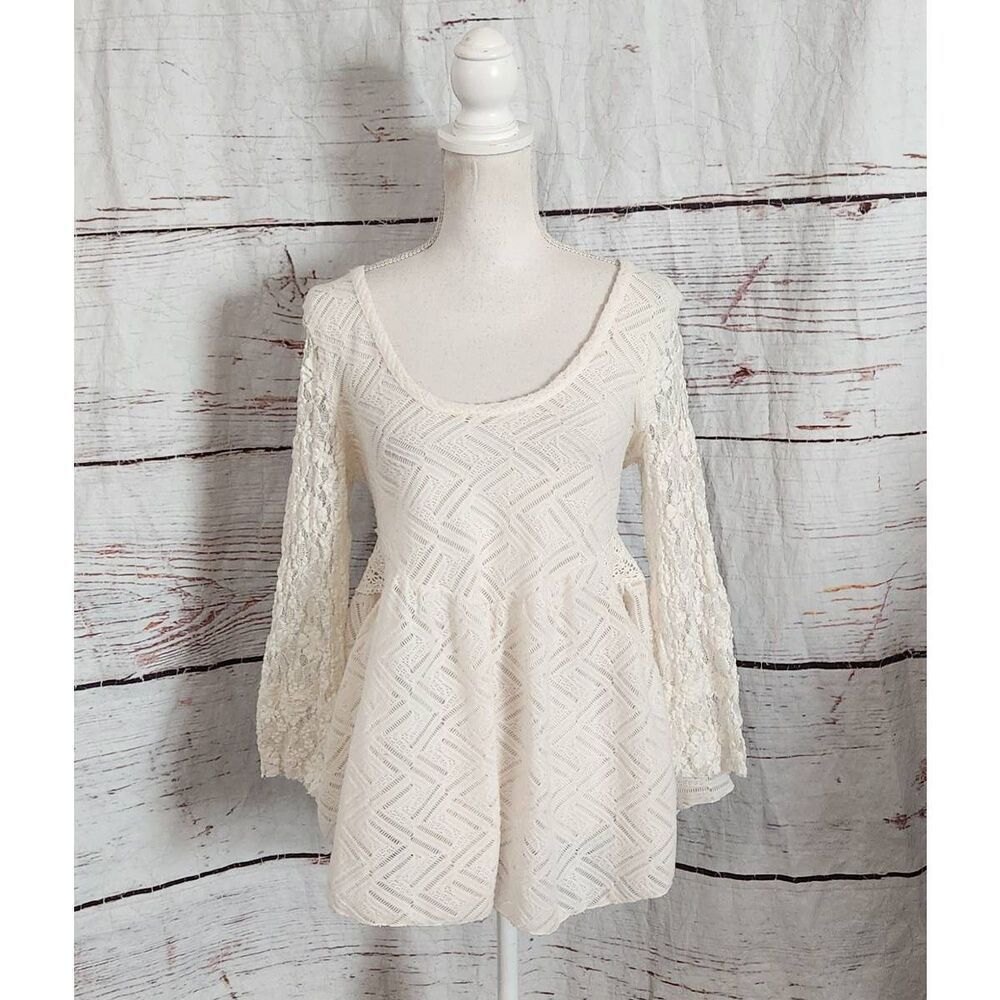 Free People Cream Lace‎ Peplum Open Back Top Size Medium